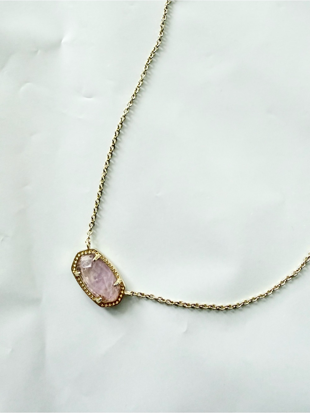 Kendra Scott Elisa Gold Pendant Necklace in Amethyst